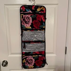 Vera Bradley Hanging organizer- Havana Rose